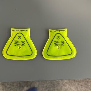 Amphipod reflectors